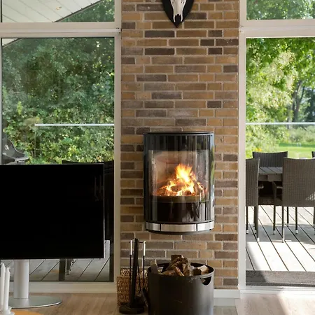 3 Bedroom Awesome In Juelsminde *